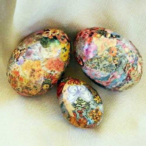 Decoupage on Easter egg