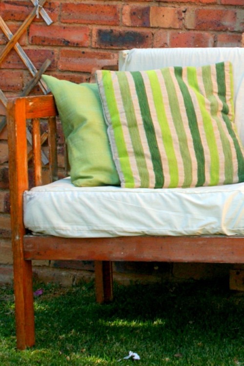 Build garden bench itself