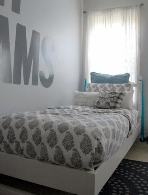 Kinderzimmer - Monochrome, gray nursery design for siblings Kinderzimmer - Monochrome, gray nursery design for siblings