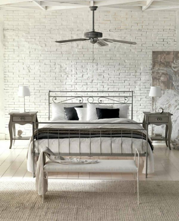 Gorgeous bedroom design with natural flair