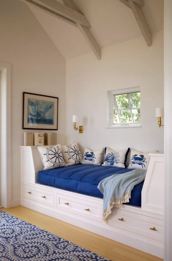 Great tricks for decorating small spaces - how can you make them appear larger