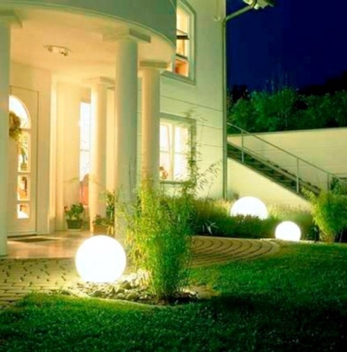 Garden lighting that will make your outdoor area to breathe new life Garden lighting that will make your outdoor area to breathe new life