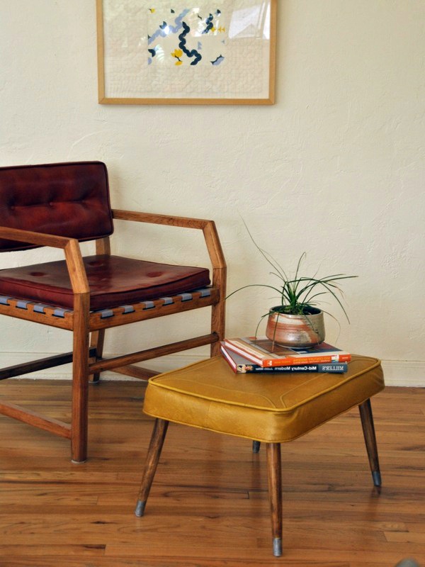 Vintage chic furniture legs in the style of mid-century - Make the move to the elegance! Vintage chic furniture legs in the style of mid-century - Make the move to the elegance!
