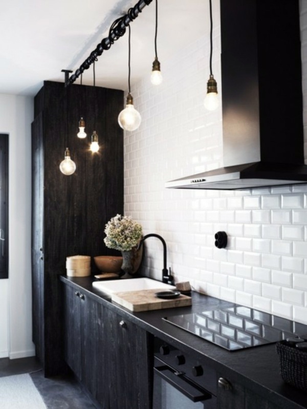 37 Cool lamps, which consist almost entirely of light bulbs 37 Cool lamps, which consist almost entirely of light bulbs