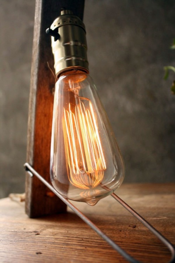 37 Cool lamps, which consist almost entirely of light bulbs 37 Cool lamps, which consist almost entirely of light bulbs