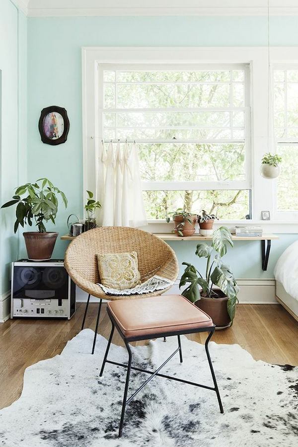 Colorful wall color to choose for your own personal project