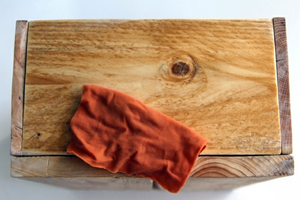 DIY wooden box and storage box from Euro pallets DIY wooden box and storage box from Euro pallets