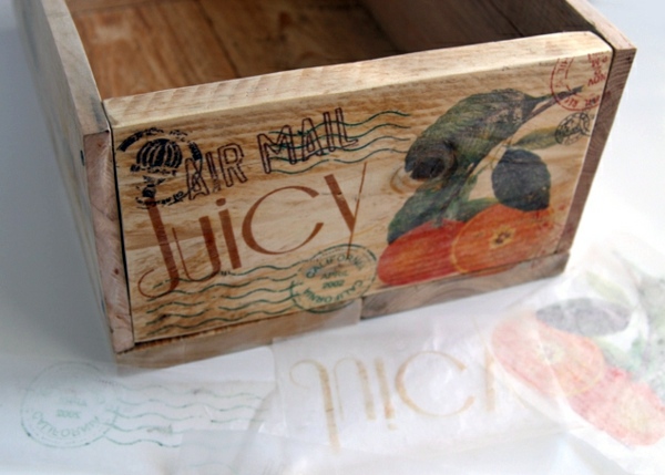 DIY wooden box and storage box from Euro pallets