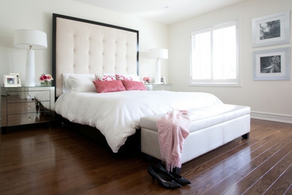 Elegant Headboard in Black and White Elegant Headboard in Black and White