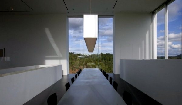 Minimalist Cabin Design extends over 150 meters Minimalist Cabin Design extends over 150 meters