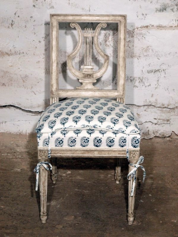 Attractive chair and chair covers - 25 decorating ideas and inspiration for you