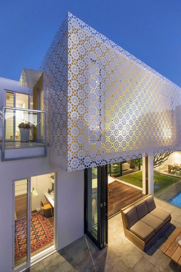Modern facade cladding for an impressive house character