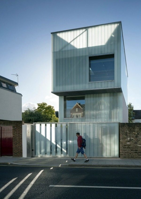 Modern facade cladding for an impressive house character
