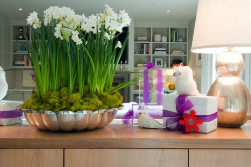 8 frugal decorating ideas for the holidays