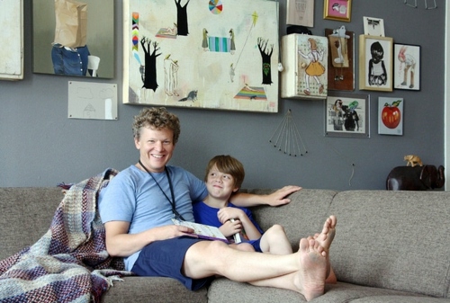 Creative decorating ideas - street finds and works of art in a house in Amsterdam