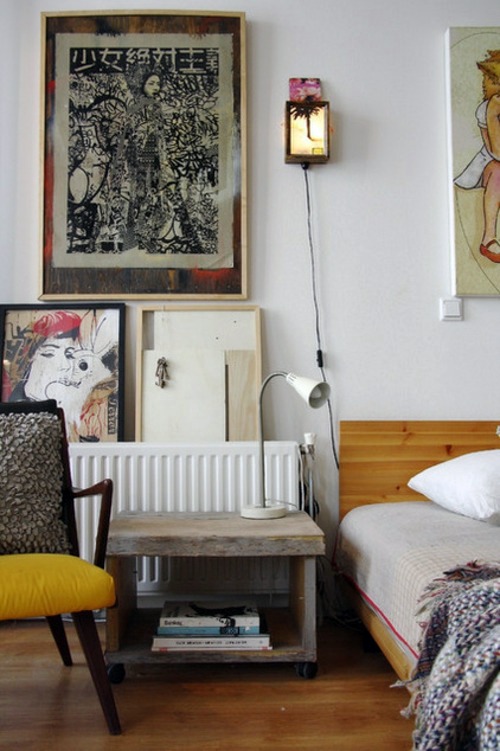 Creative decorating ideas - street finds and works of art in a house in Amsterdam