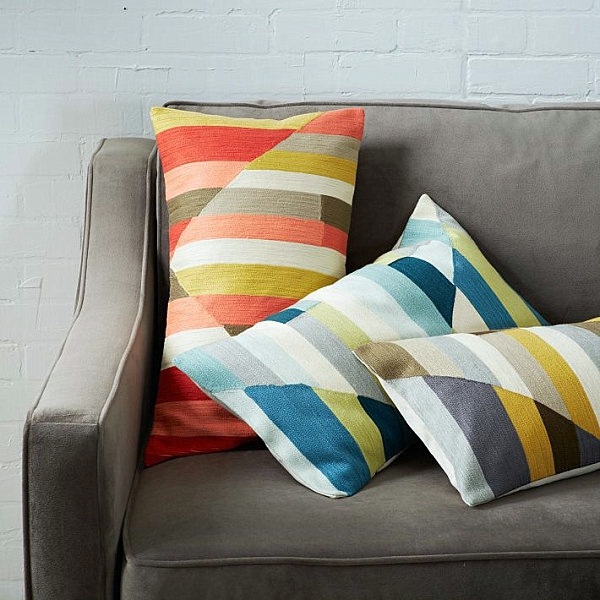 Throw for more creativity in interior design