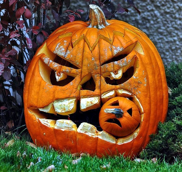 Great garden Halloween decorating ideas Great garden Halloween decorating ideas