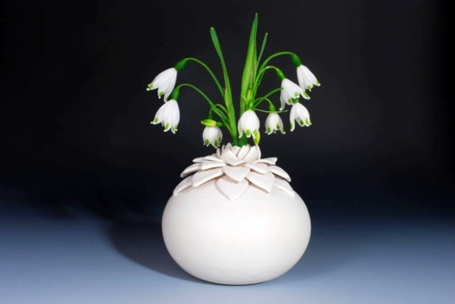 Decorative ceramic figures from Shan Annabelle Valla