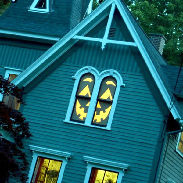 Ideas on how to decorate your windows with paper cutouts for Halloween ...