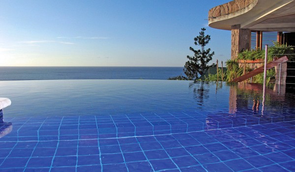 31 spectacular infinity pools that will rock your senses 31 spectacular infinity pools that will rock your senses
