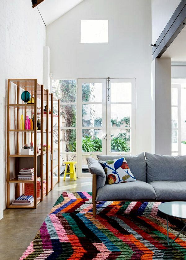 Colorful rugs in interior design - Designer furniture solutions