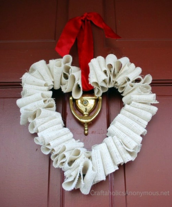 Tinker 10 Cool Valentine's Day wreaths itself Tinker 10 Cool Valentine's Day wreaths itself
