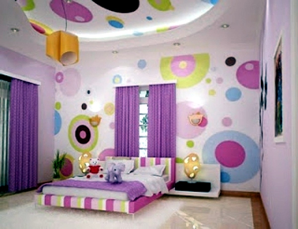 Wall design with wallpaper Wall design with wallpaper