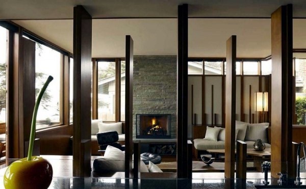 Contemporary wooden house Japanese elements and courtyard with a glass roof Contemporary wooden house Japanese elements and courtyard with a glass roof