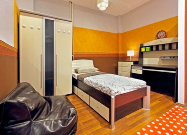 More space thanks to intelligent design ideas for youth room