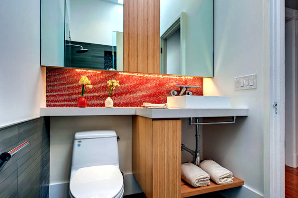 Decorating tips for Small Bathrooms