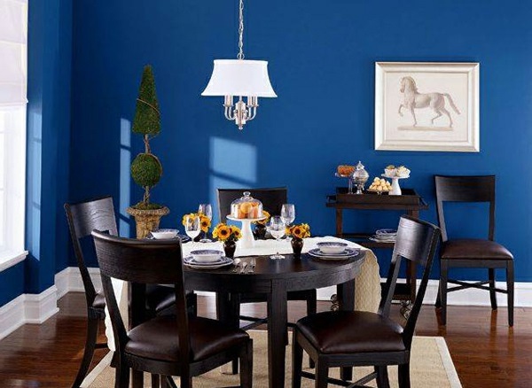 Wandgestaltung - Powder Blue wall paint - water-colored interior