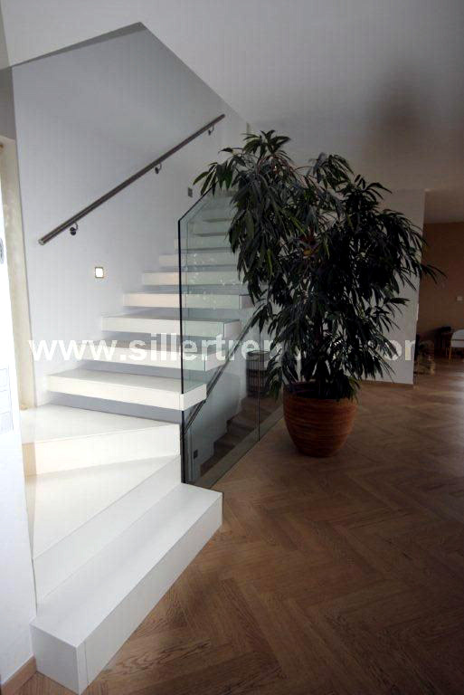 Siller Stairs Gallery - innenausbau & space