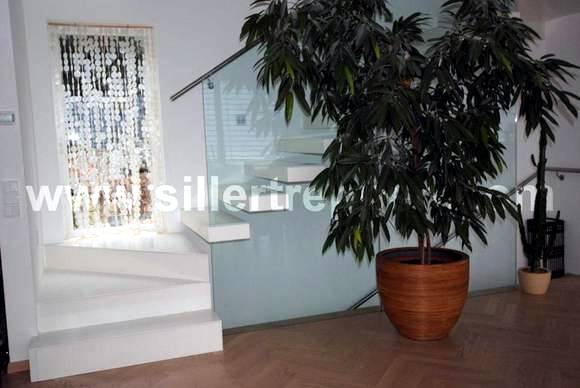 Siller Stairs Gallery - innenausbau & space