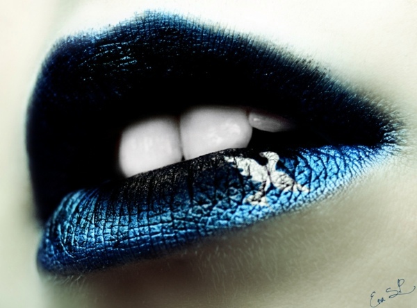 Halloween Makeup by Eva Pernas - Fascinating ideas on how you make up your lips for Halloween
