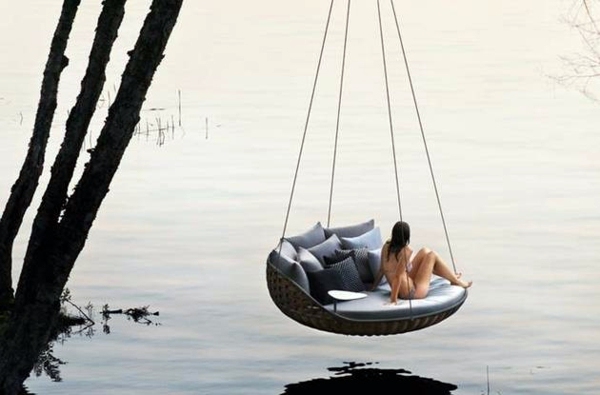 Hanging Swing deck rest for luxurious lounging