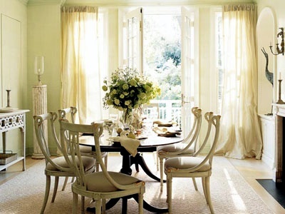 Top 10 - Decorating tips for your dining room