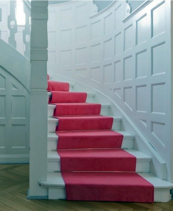 Fabulous staircase rugs bring color