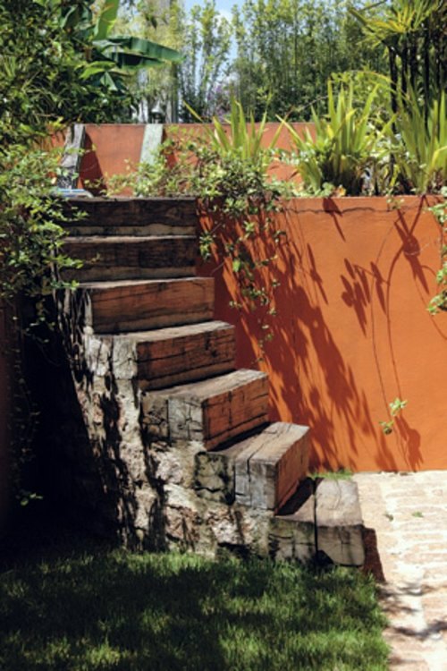 Garden design ideas - 12 great projects for garden paths