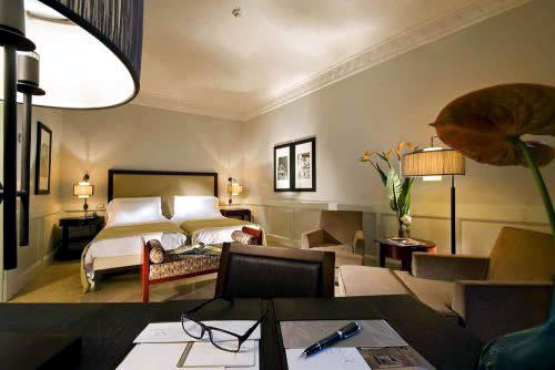The modern interior design of Hotel St. George Roma