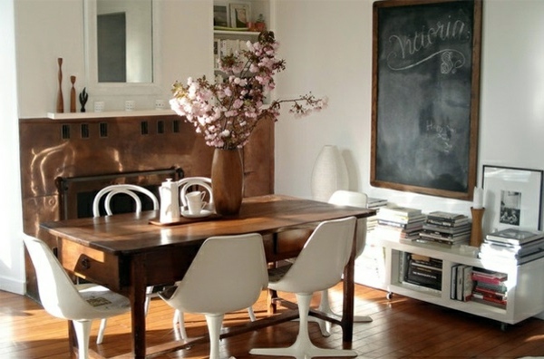 Wandgestaltung - School board in the dining room
