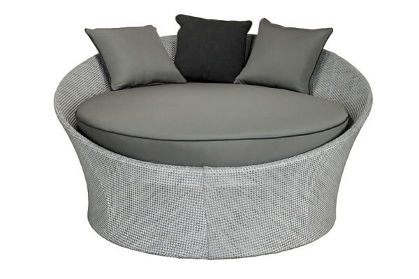 Cool ideas for day bed in the garden - bed of Aqua Source Outdoor