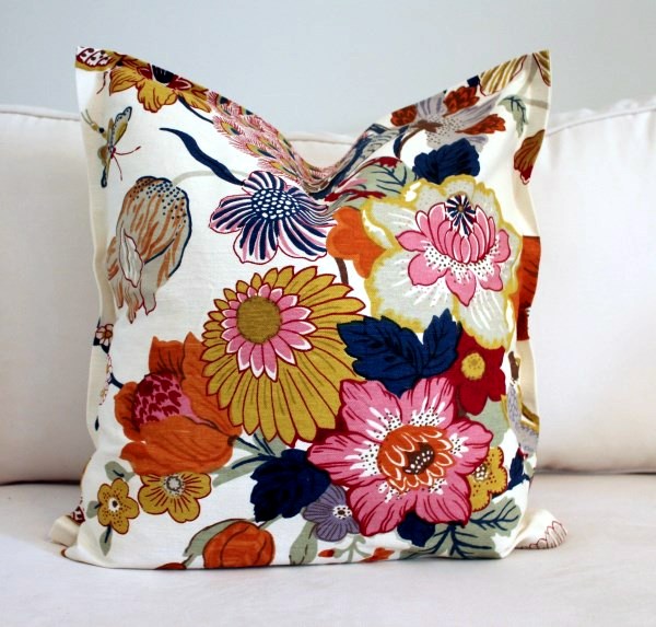 Unusual Home Accessories - DIY ideas for Pillow with cool patterns