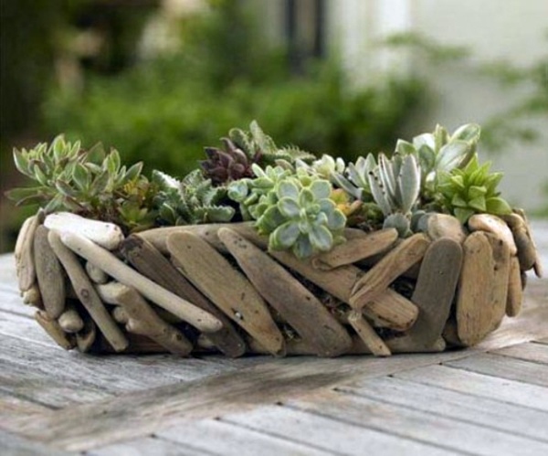 35 wonderful decoration ideas for the garden with succulents 35 wonderful decoration ideas for the garden with succulents