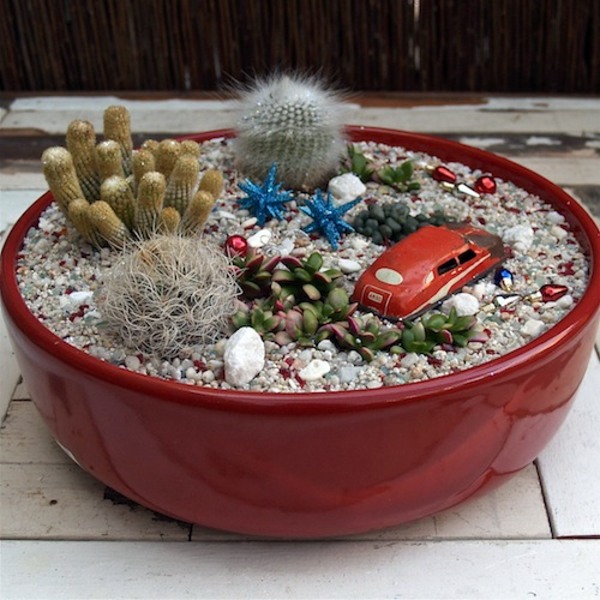 35 wonderful decoration ideas for the garden with succulents 35 wonderful decoration ideas for the garden with succulents