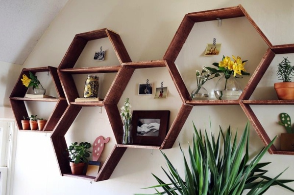 DIY wall shelf honeycomb - creative ideas for your home