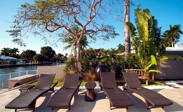 Relax lounge chair by the pool area - 15 ideas for modern lounge furniture Relax lounge chair by the pool area - 15 ideas for modern lounge furniture