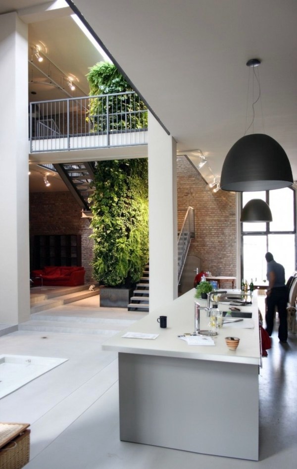 30 Incredible Vertical Gardens and green walls to admire