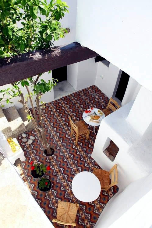 Perfect patio in the garden or on the terrace