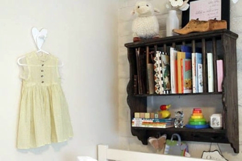 Romantic, classic nursery for little girls Romantic, classic nursery for little girls